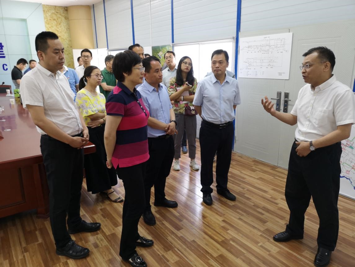 西安市发改委党组书记、、、主任邢欣到水情形公司白鹿原水生态中心项目调研