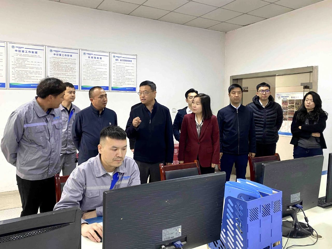 宋世杰赴水情形公司、鼎丰矿业公司项目一线调研