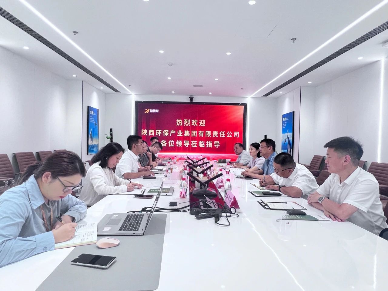 918博天堂集团与陆运帮公司座谈交流